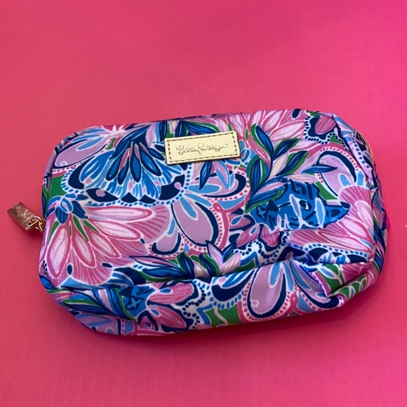 🌺Last One🌺NWT Lilly Pulitzer Printed Belt Bag - Picture 6 of 11